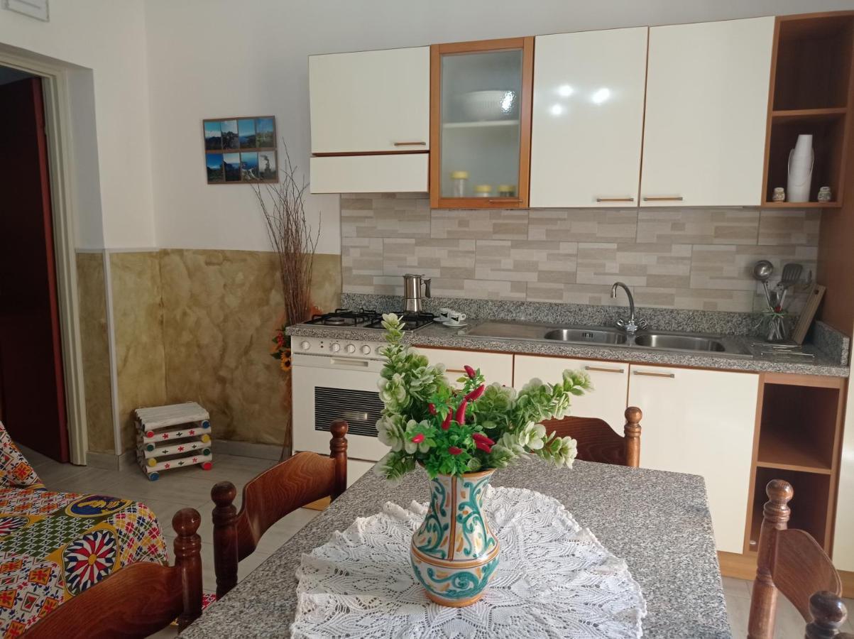 Mary Home - Casa Vacanza Таормина Екстериор снимка