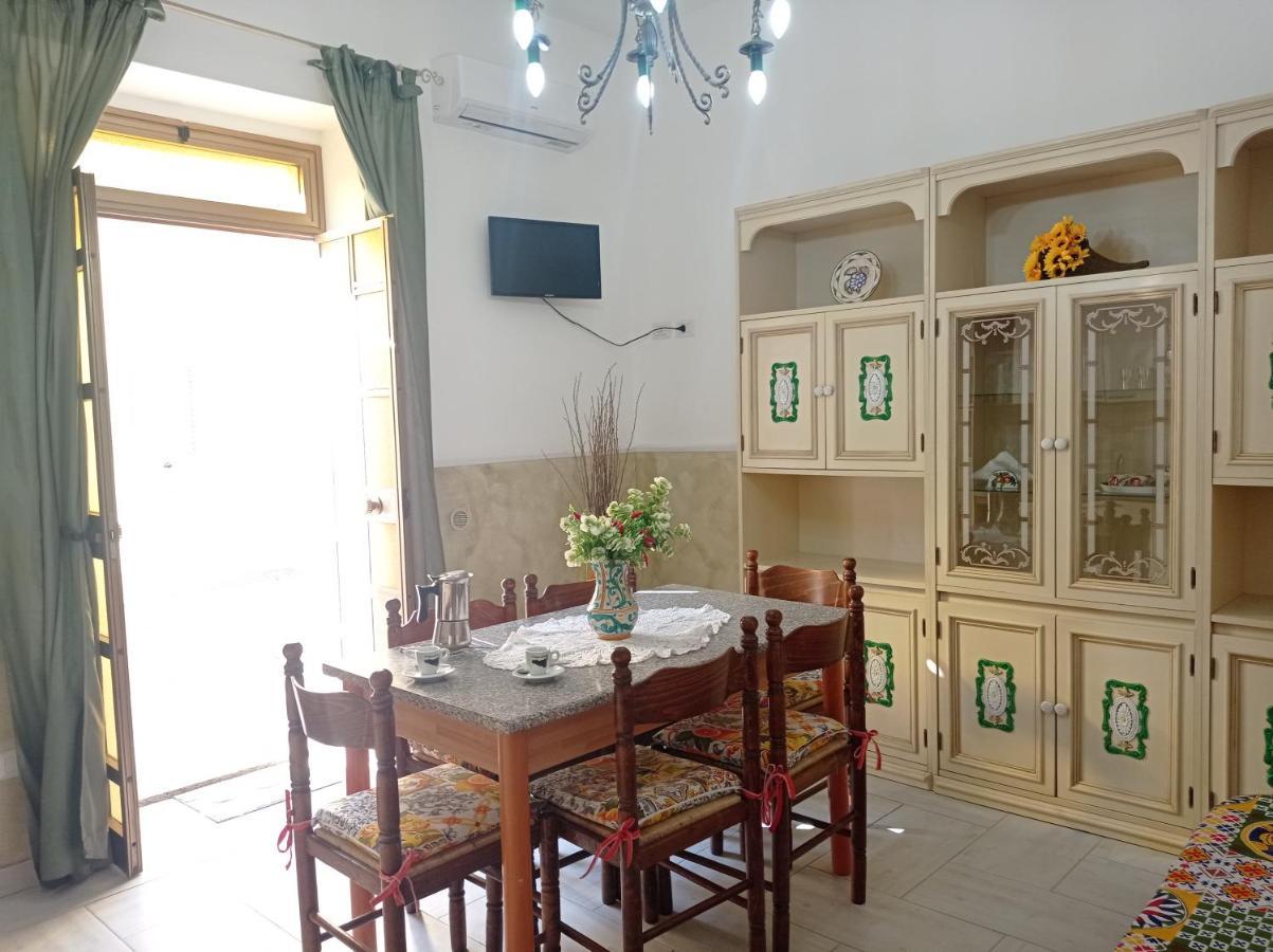 Mary Home - Casa Vacanza Таормина Екстериор снимка